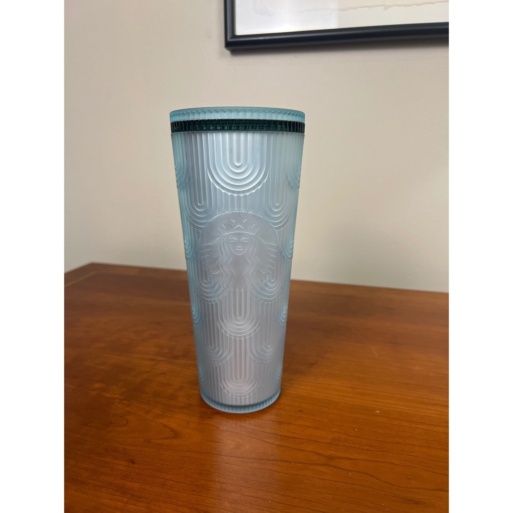 Starbucks 2022 Frosted Blue Scalloped Arch 24oz Venti Cold Cup Tumbler No Straw